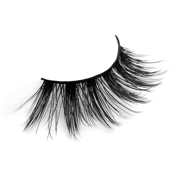 FM19 FAKE EYELASHES WHOLESALE